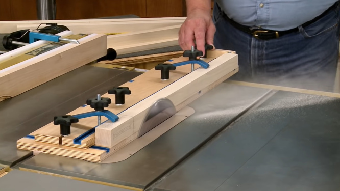 The Proper Way to Cut Taper with a Table Saw